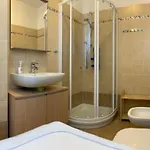 Апартаменты Lago Apartment