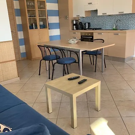 Lago Apartment Apartman *