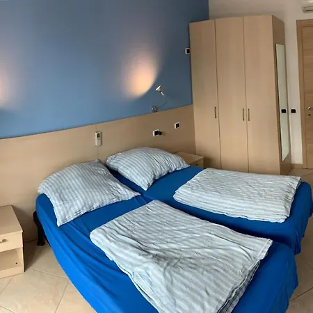 Lago Apartment Apartman *